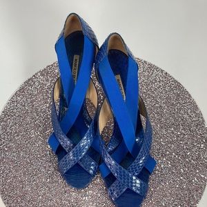 Manolo Blanik Electric Blue Snakeskin 3.5in Sandals EU Size 41